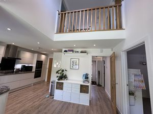 KITCHEN B- click for photo gallery